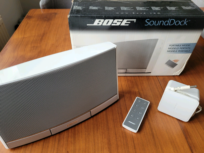 BOSE SOUNDDOCK SPEAKER | in East 